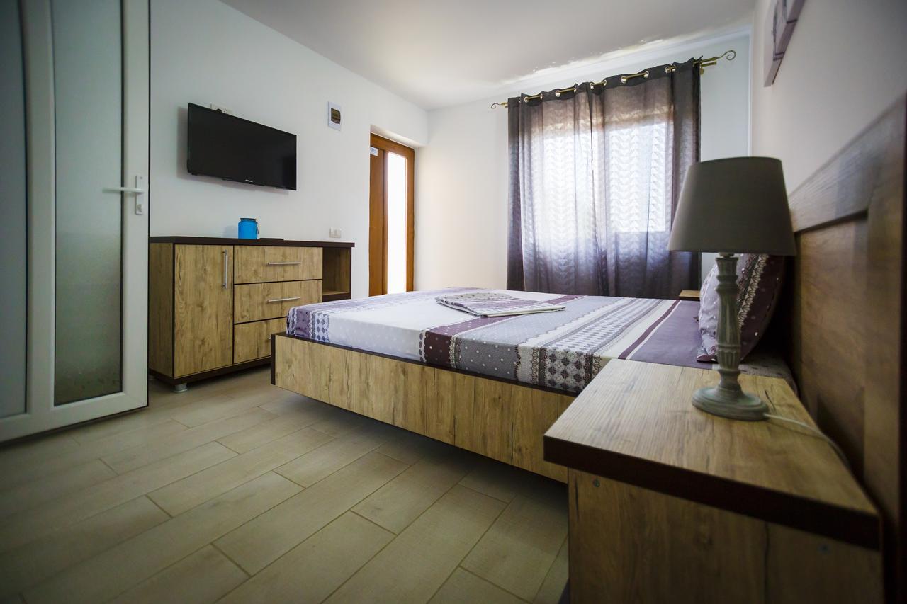 Casa Tudorascu Hotel Vama Veche Buitenkant foto